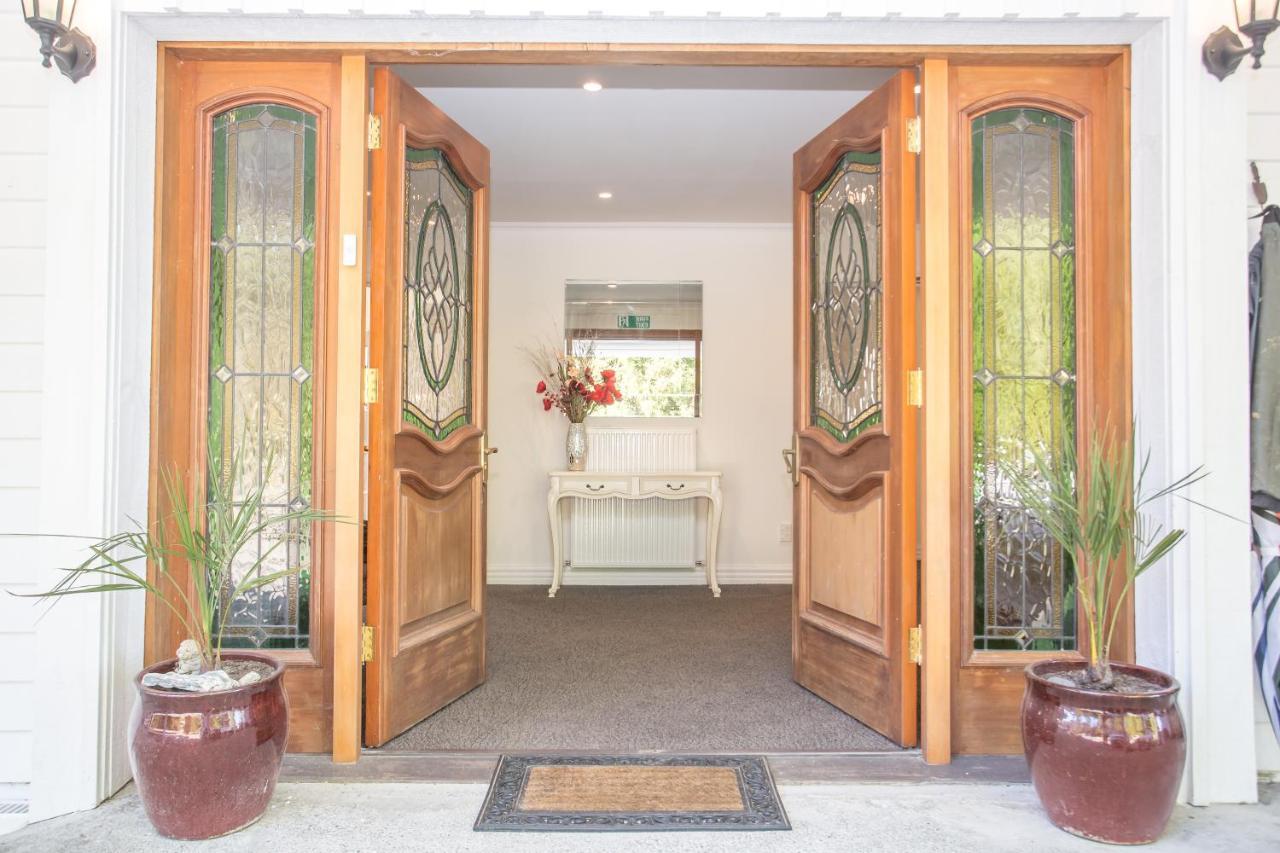 Westholm Lodge Harihari Ngoại thất bức ảnh