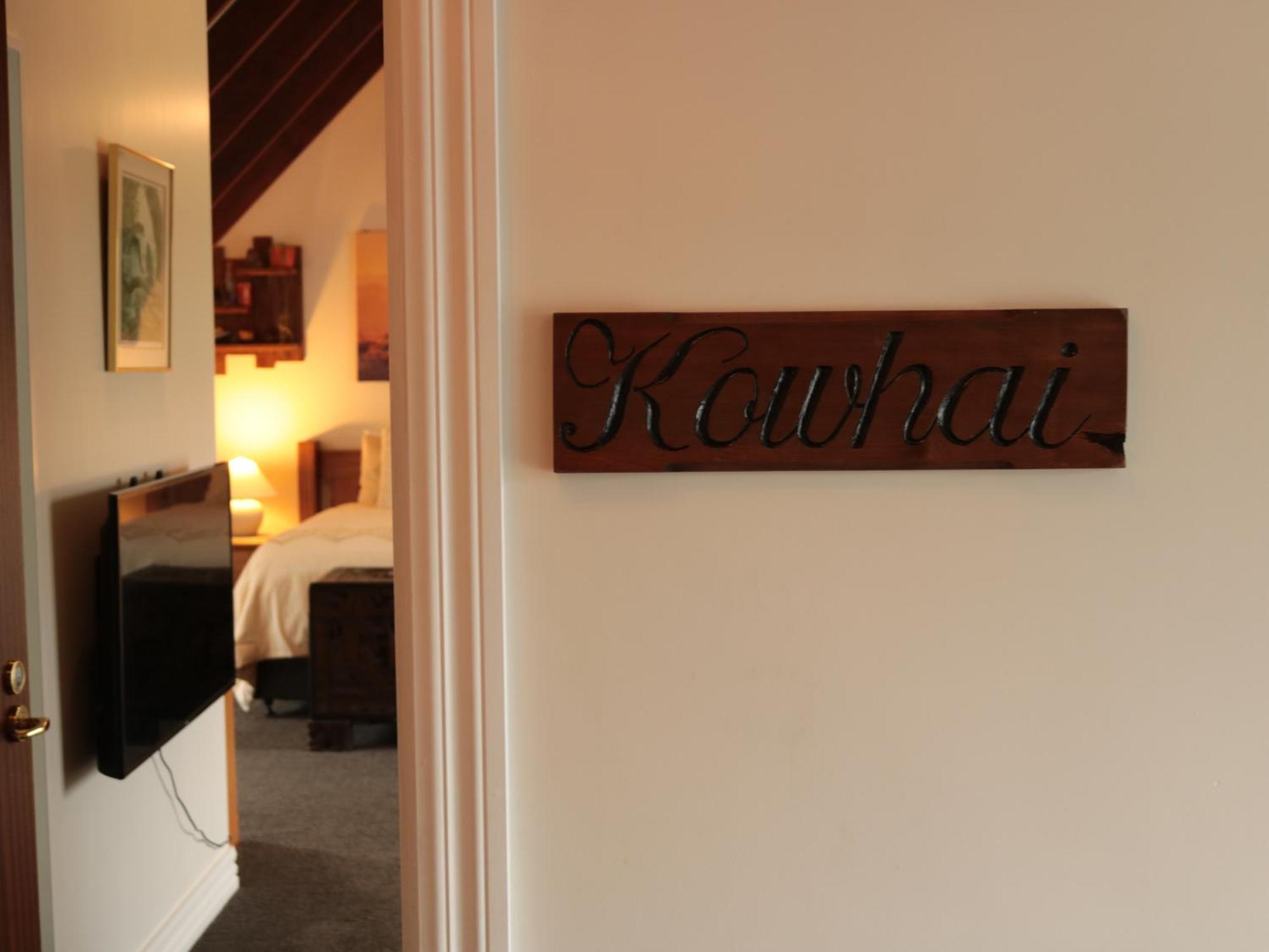 Westholm Lodge Harihari Ngoại thất bức ảnh