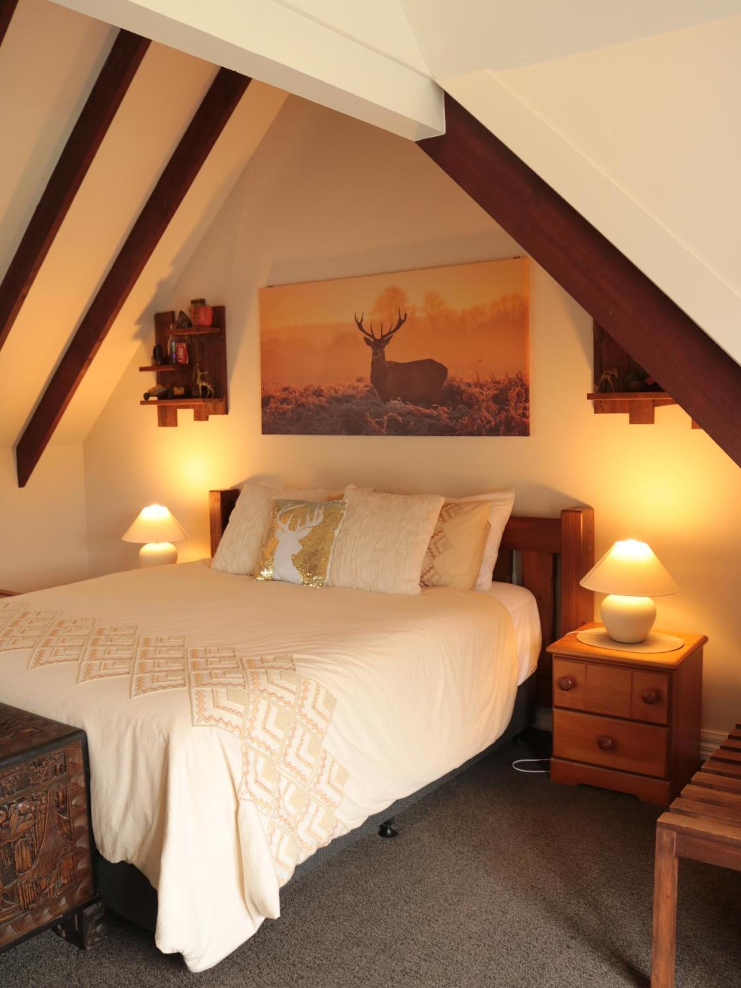 Westholm Lodge Harihari Ngoại thất bức ảnh